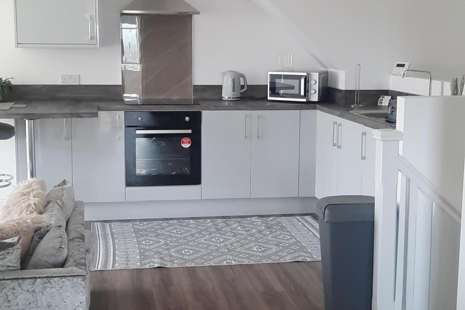 Lanarkshire Apartment- Views- Sleeps 4- Balcony Larkhall  Exterior photo